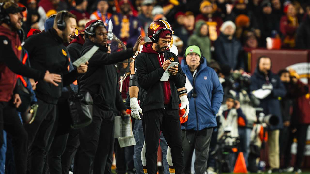 Tavita Pritchard gets emotional sendoff from Commanders before becoming Stanford HC