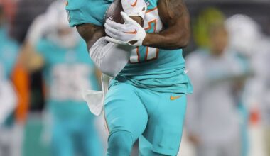 nfl picks Jaylen Waddle miami dolphins predictions best bet odds