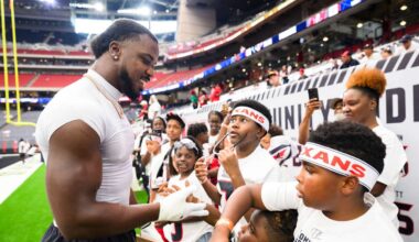 Houston Texans announce Azeez Al-Shaair as Walter Payton NFL Man of the Year Club Winner