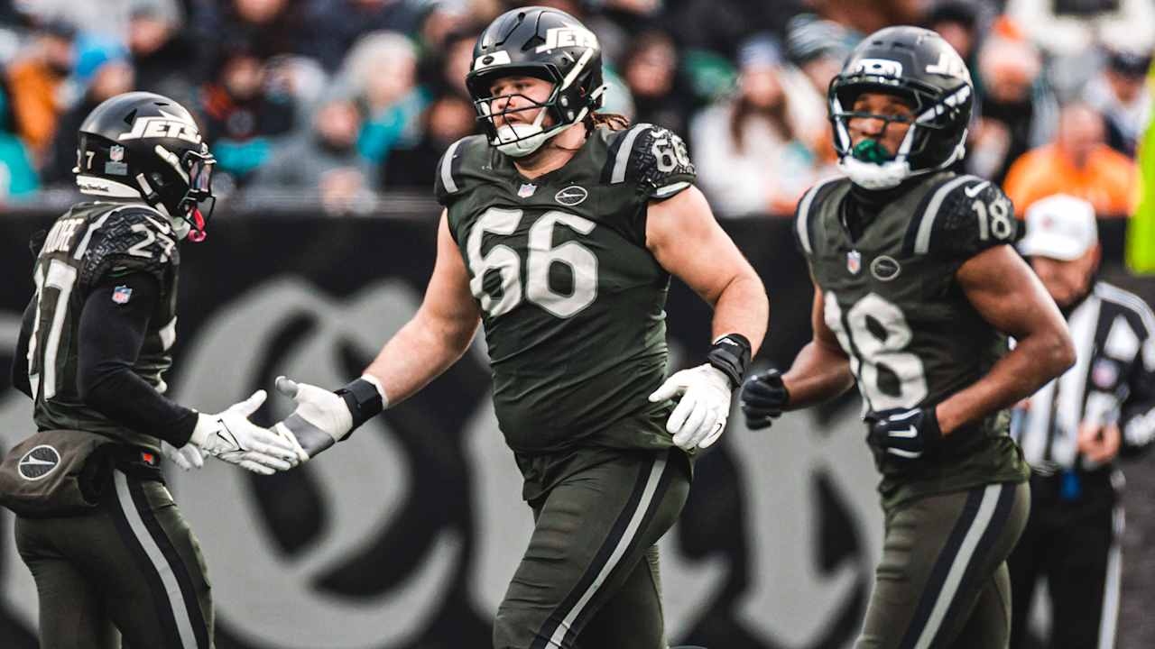 RG Joe Tippmann Striving to ‘Put Better Stuff on Tape Each Week’