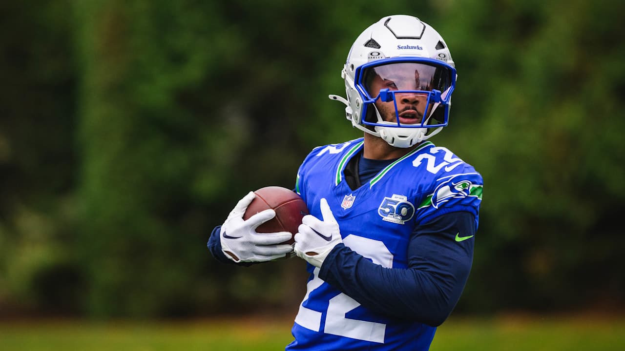 Seahawks Sign RB Myles Gaskin To Practice Squad