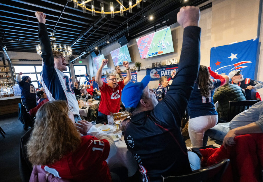 Football-crazed fans brave freezing temps to cheer on their teams in Colorado Springs