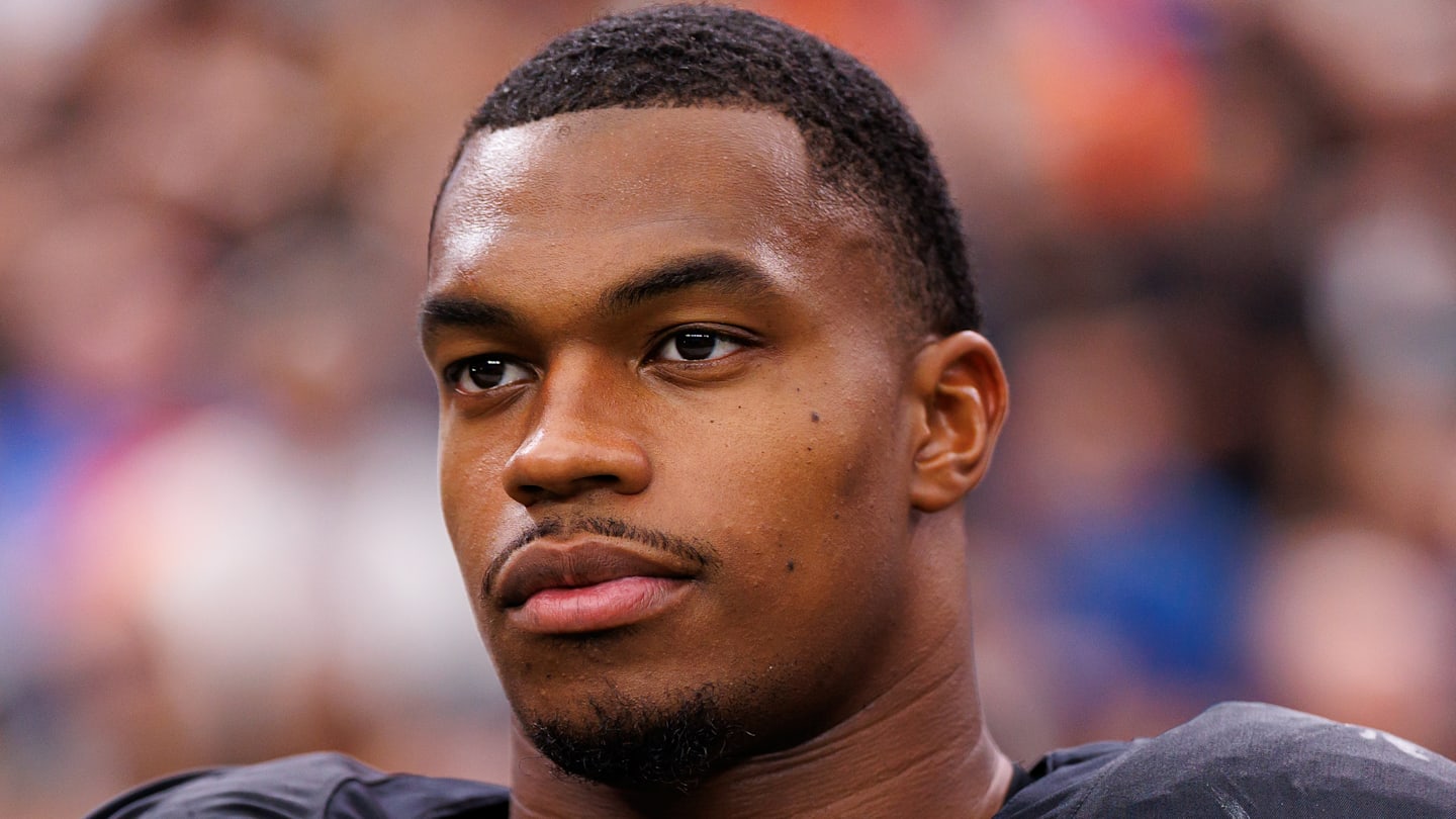 Denver Broncos v Las Vegas Raiders - NFL 2025