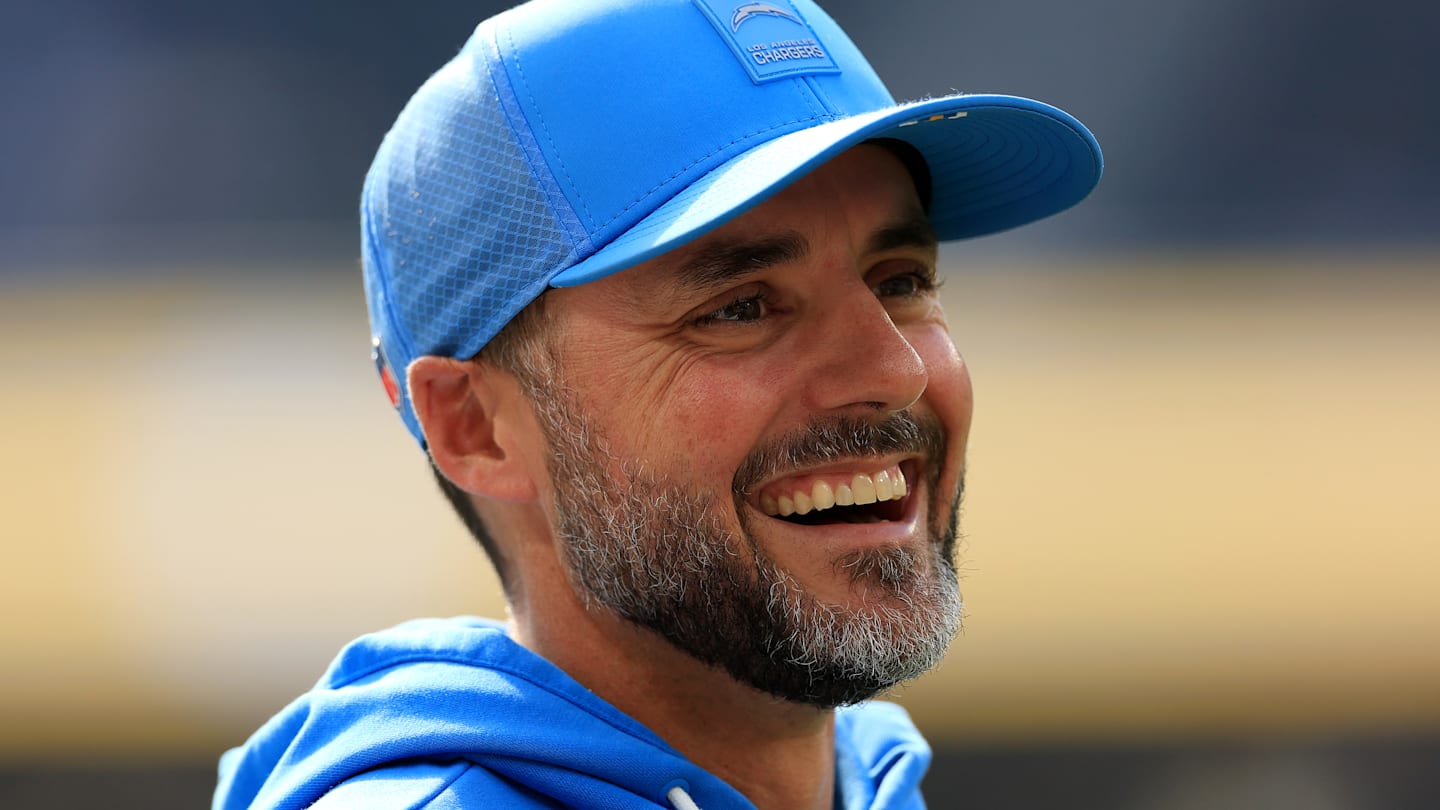 Tennessee Titans; Jesse Minter