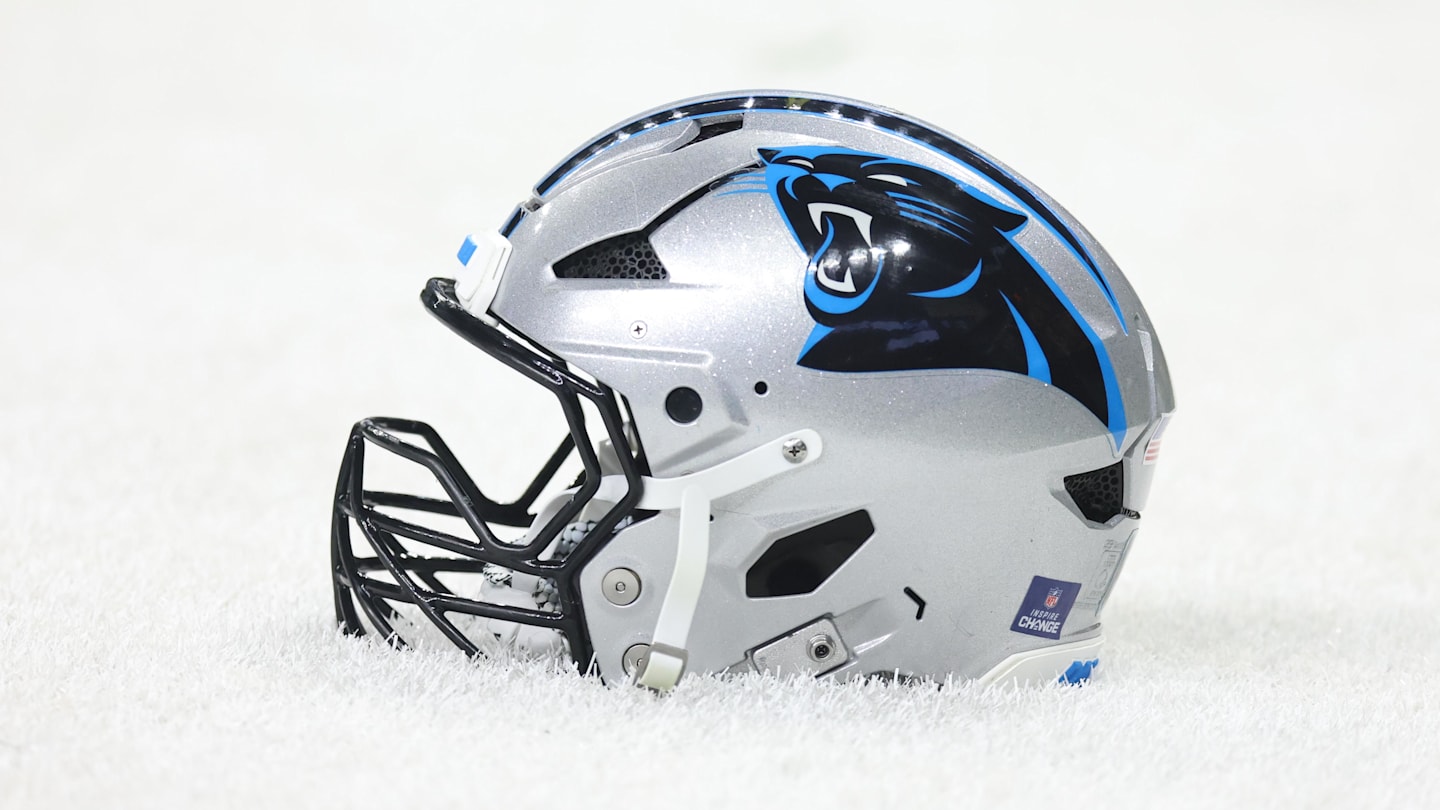 Carolina Panthers make bold decision on controversial DC Ejiro Evero