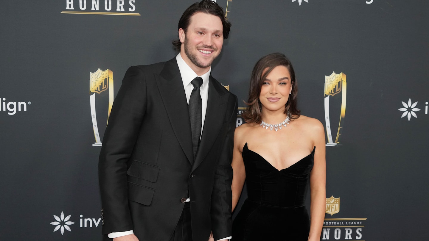 Josh Allen’s wife Hailee Steinfeld debuts baby bump at Golden Globes as Bills win big