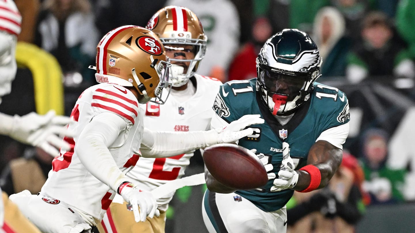 Insider Quickly Starts Eagles–Patriots AJ Brown Buzz