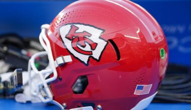 Jets Sign Three, Including Ex-Chiefs WR Mac Dalena