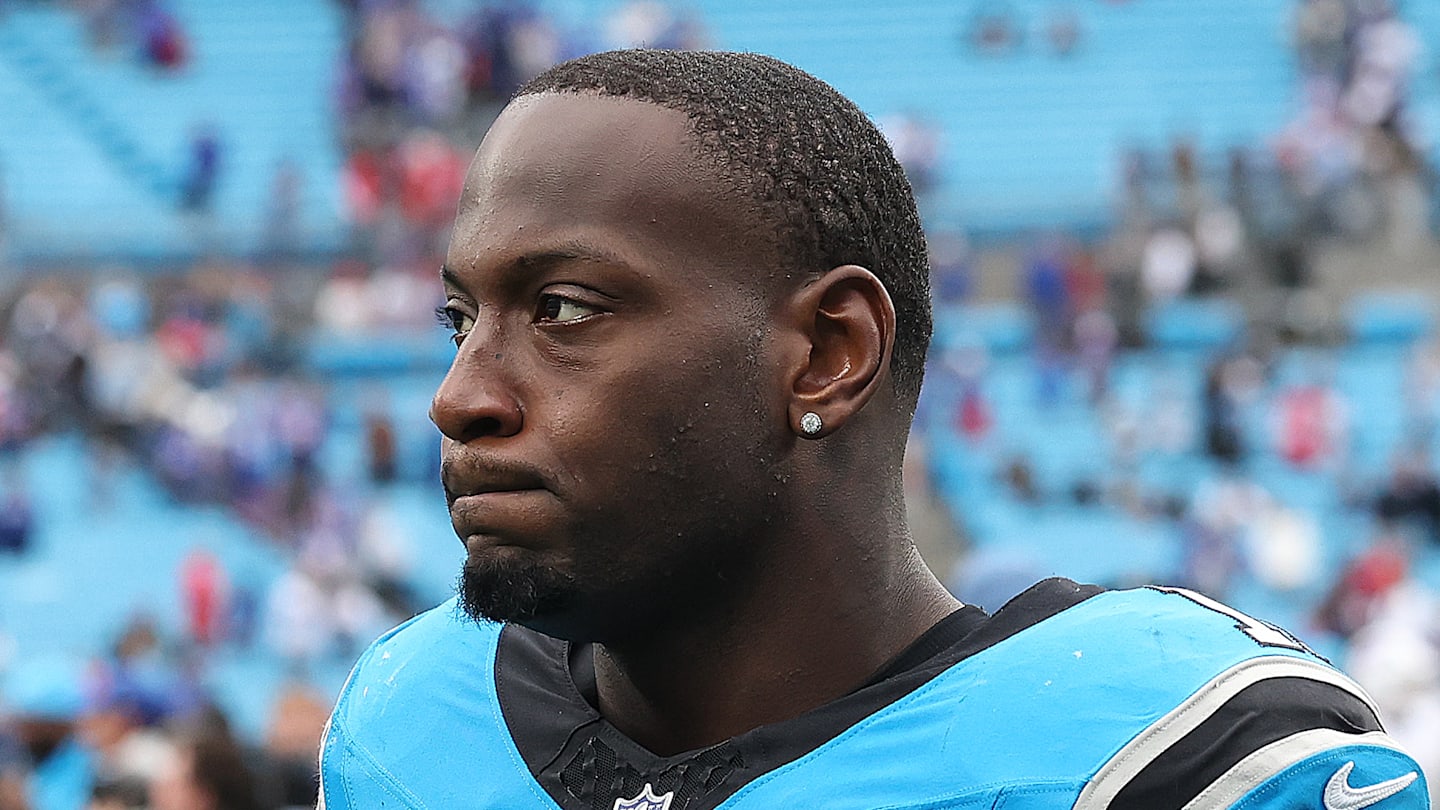 Carolina Panthers edge rusher Nic Scourton