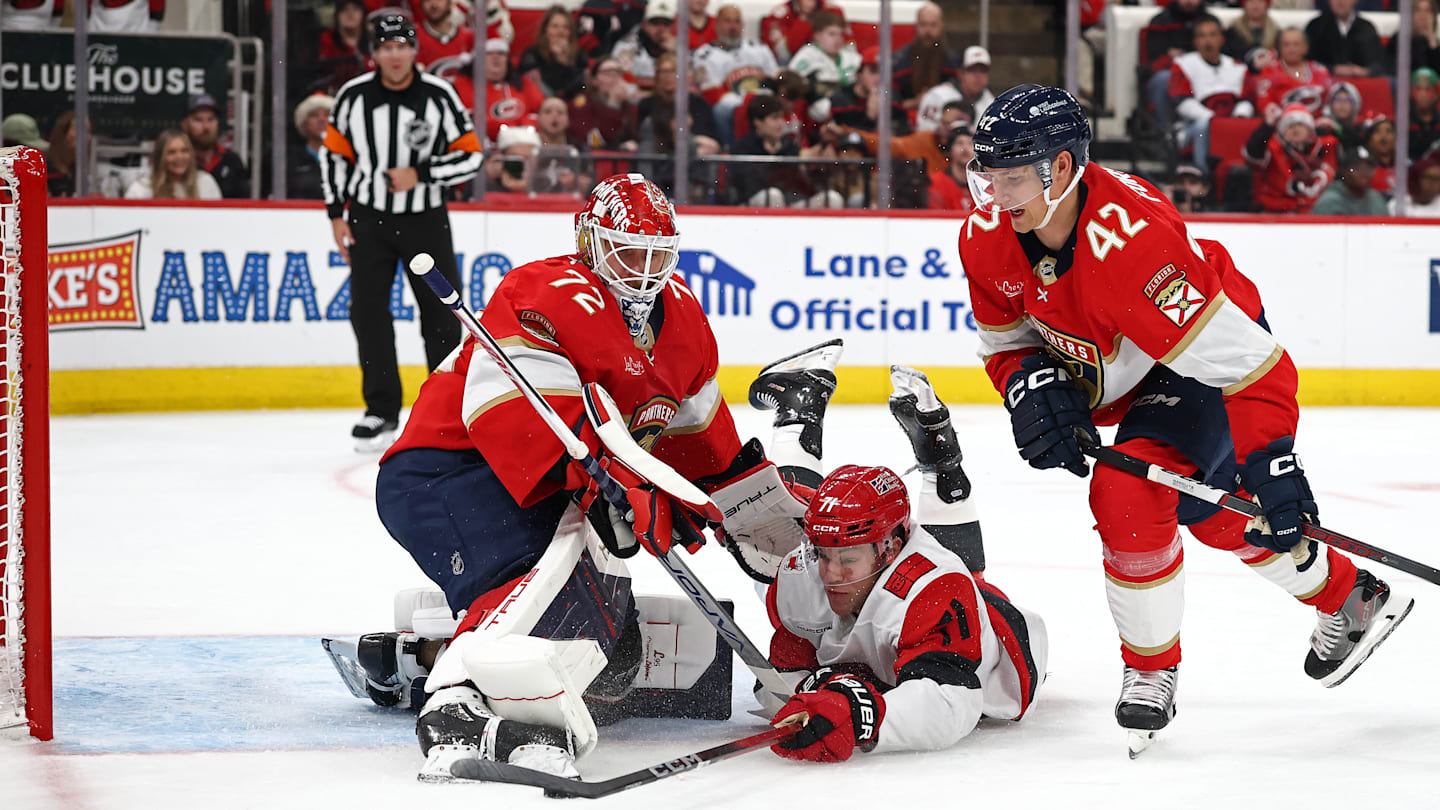 Florida Panthers v Carolina Hurricanes