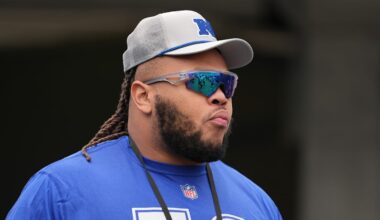 Carolina Panthers offensive lineman Robert Hunt