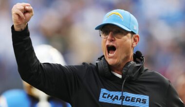 Tampa Bay Buccaneers v Los Angeles Chargers