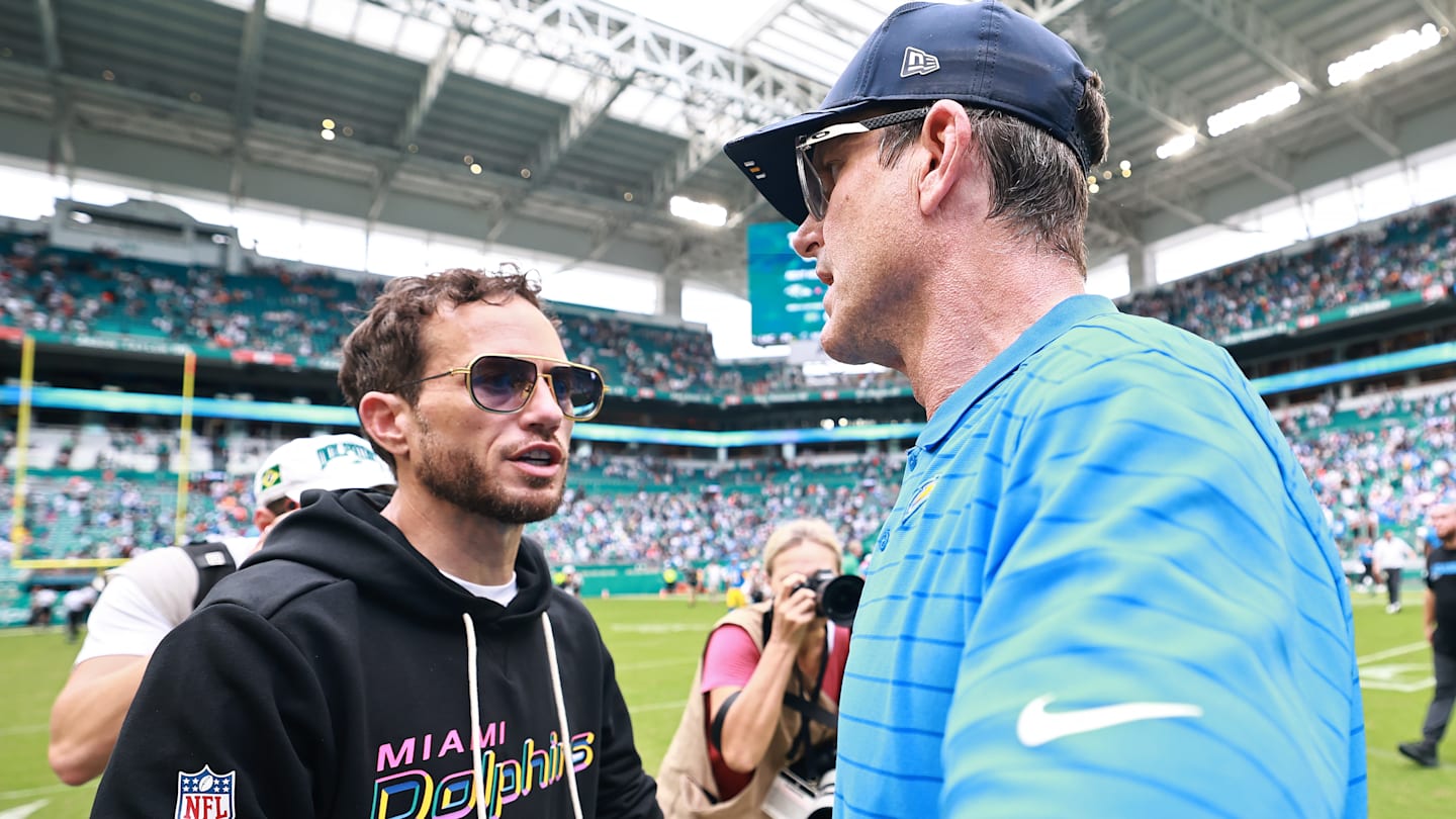 Los Angeles Chargers v Miami Dolphins