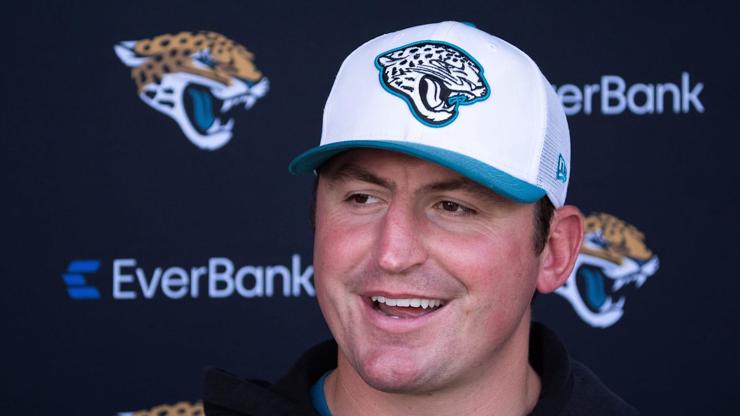 Jaguars Now Have This Clear Rooting Interest in Bills' HC Search