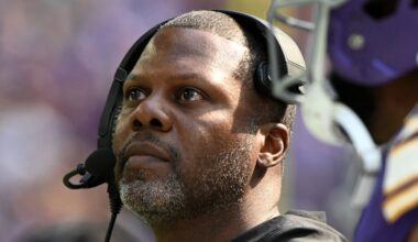 Washington Commanders defensive coordinator Daronte Jones