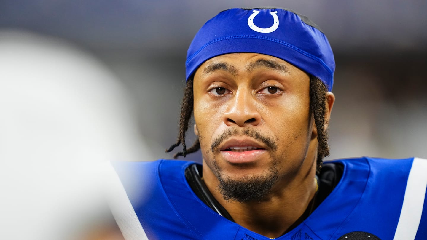 Indianapolis Colts' Jonathan Taylor pregame
