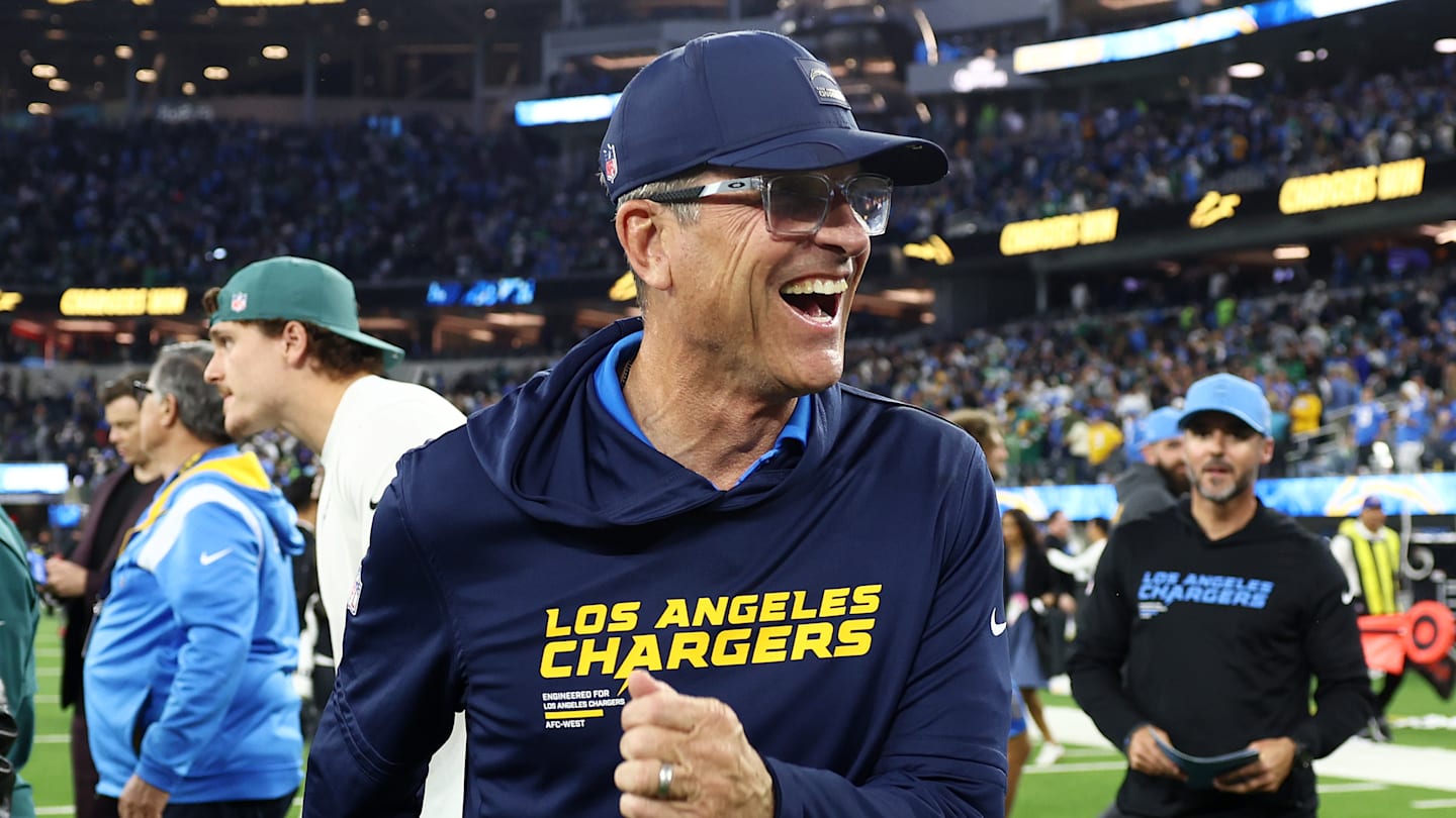 Philadelphia Eagles v Los Angeles Chargers - NFL 2025