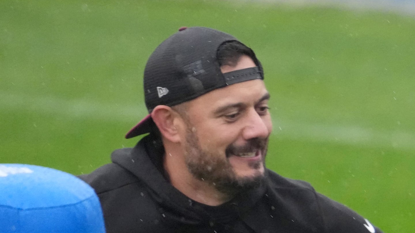 Dan Quinn Taking Massive Risks in Commanders Coordinator Hires