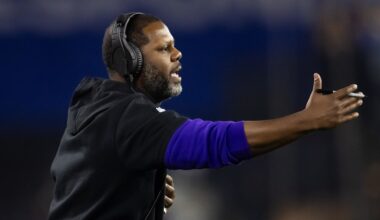 Washington Commanders defensive coordinator Daronte Jones