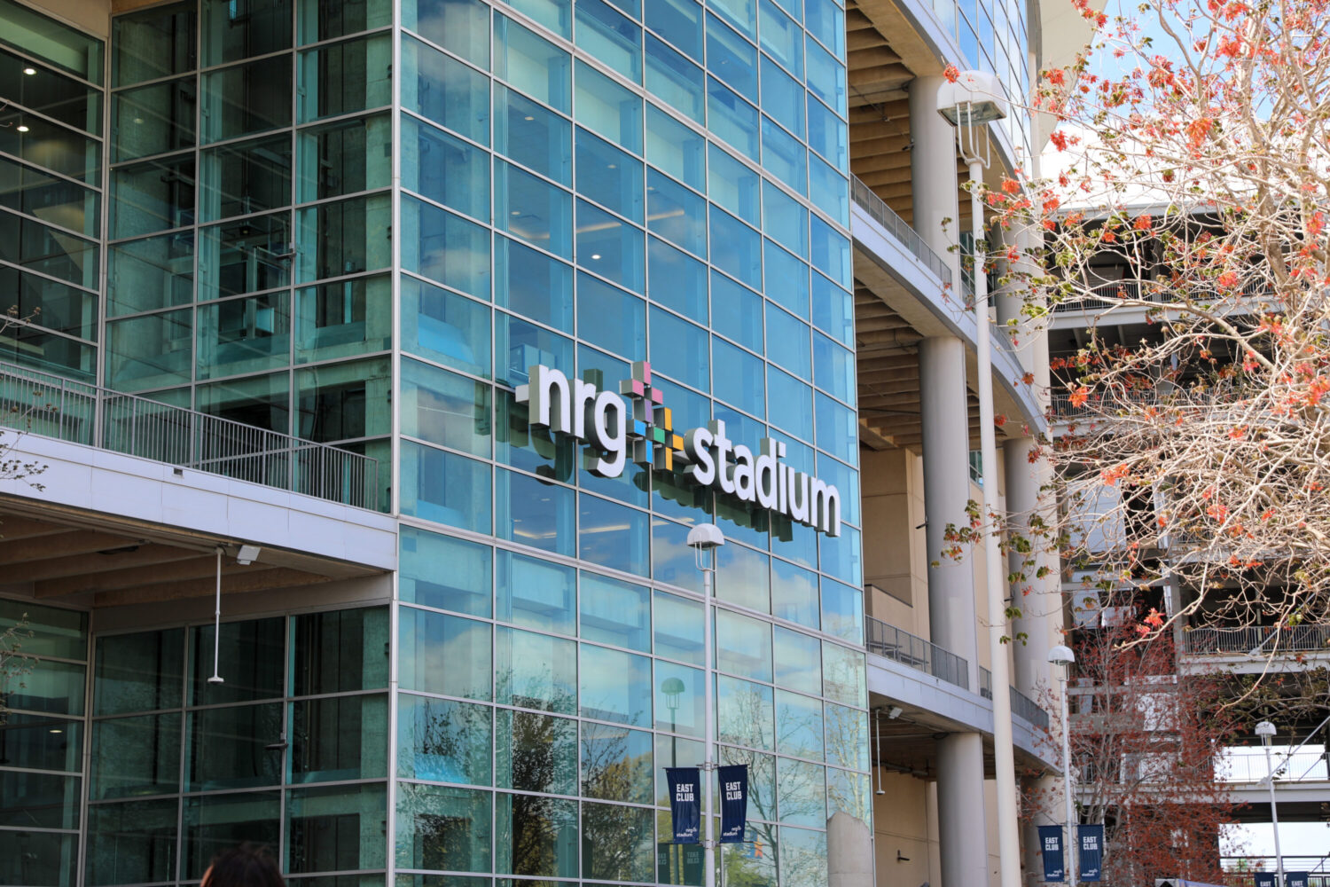 Parents sue after former Aramark employee is accused of indecency with a child at Houston Texans game – Houston Public Media