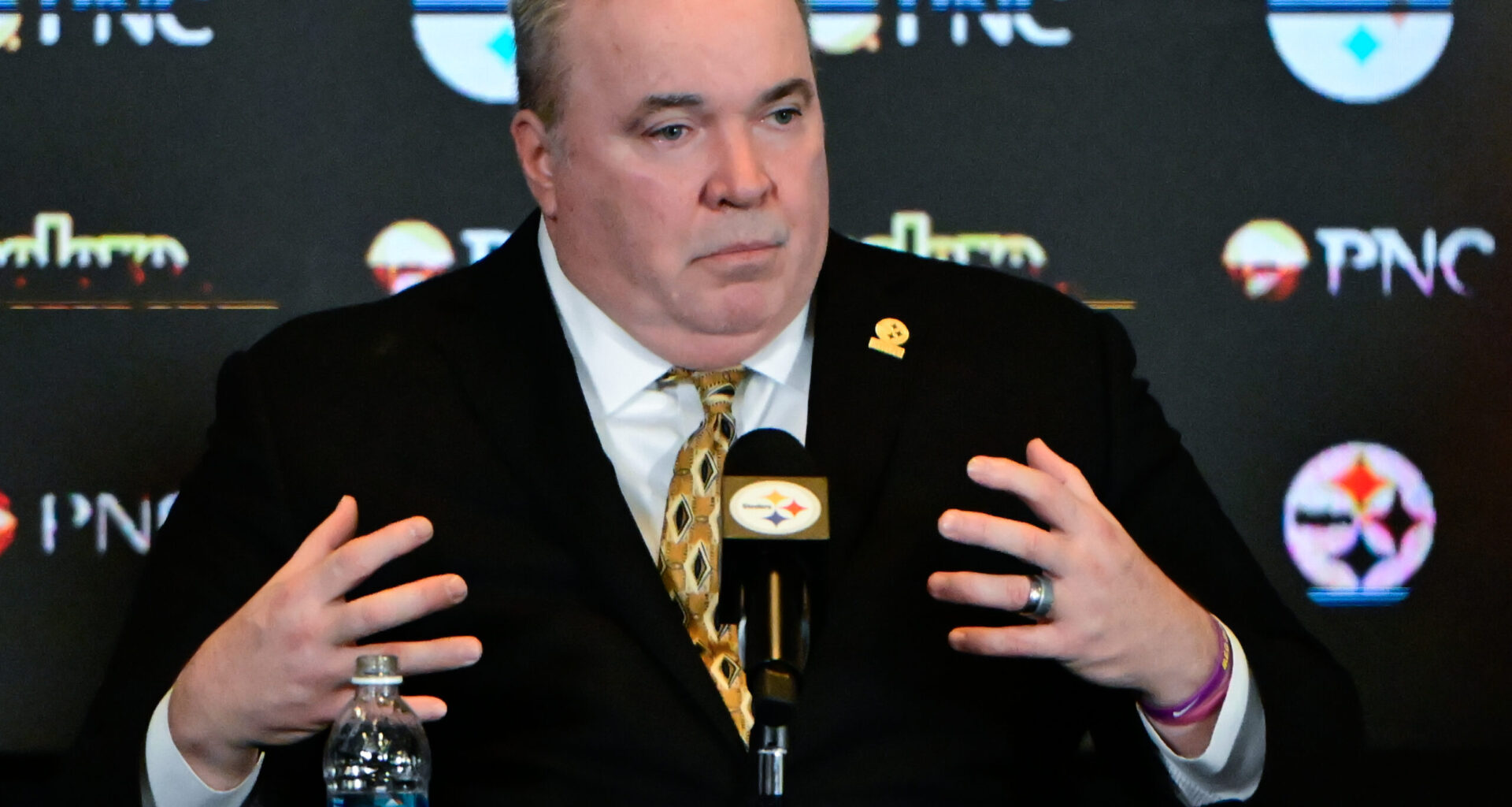 McCarthy Reveals What He's Looking for in Offensive Coordinator