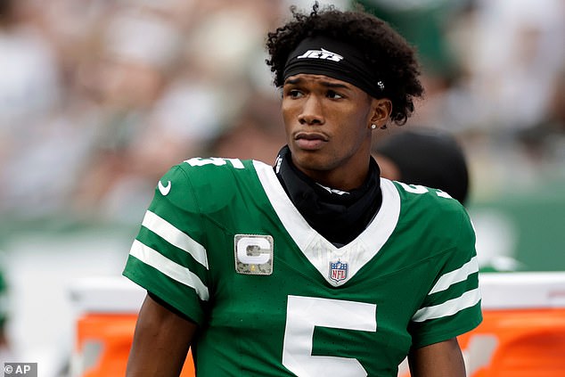Jets wide receiver Garrett Wilson took issue with Smith's comments and fire back online