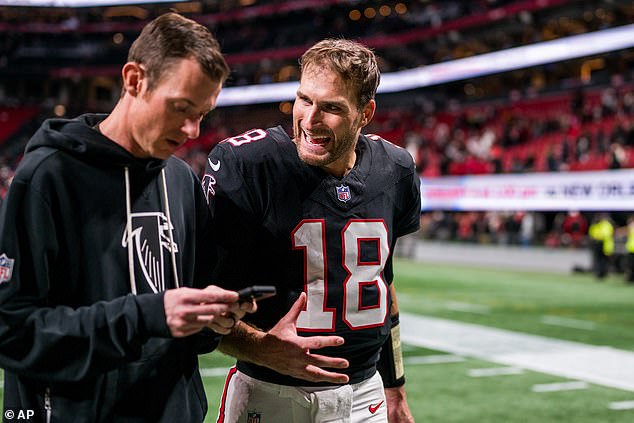 Atlanta Falcons quarterback Kirk Cousins (right) will moonlight on CBS Sports' coverage of the NFL playoffs after the club lured network analyst Matt Ryan to its front office