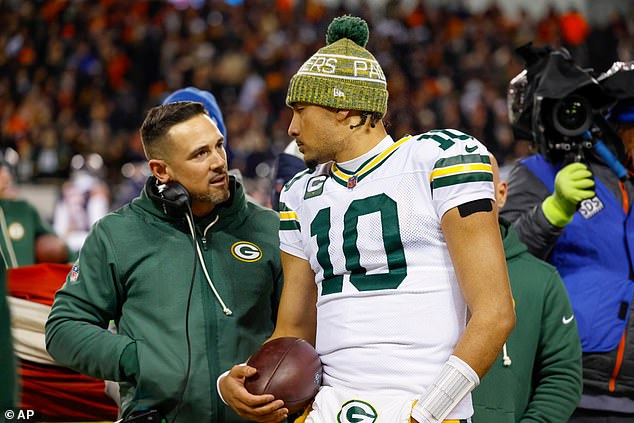 Packers quarterback Jordan Love overcame concussion before the Bears game last weekend