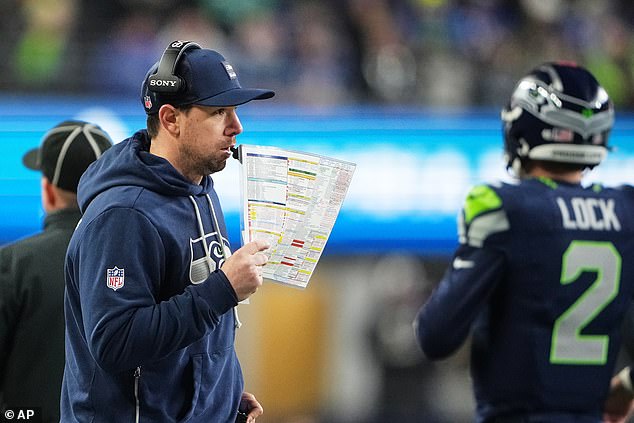 Seahawks offensive coordinator Klint Kubiak is among the frontrunners to lead the Raiders