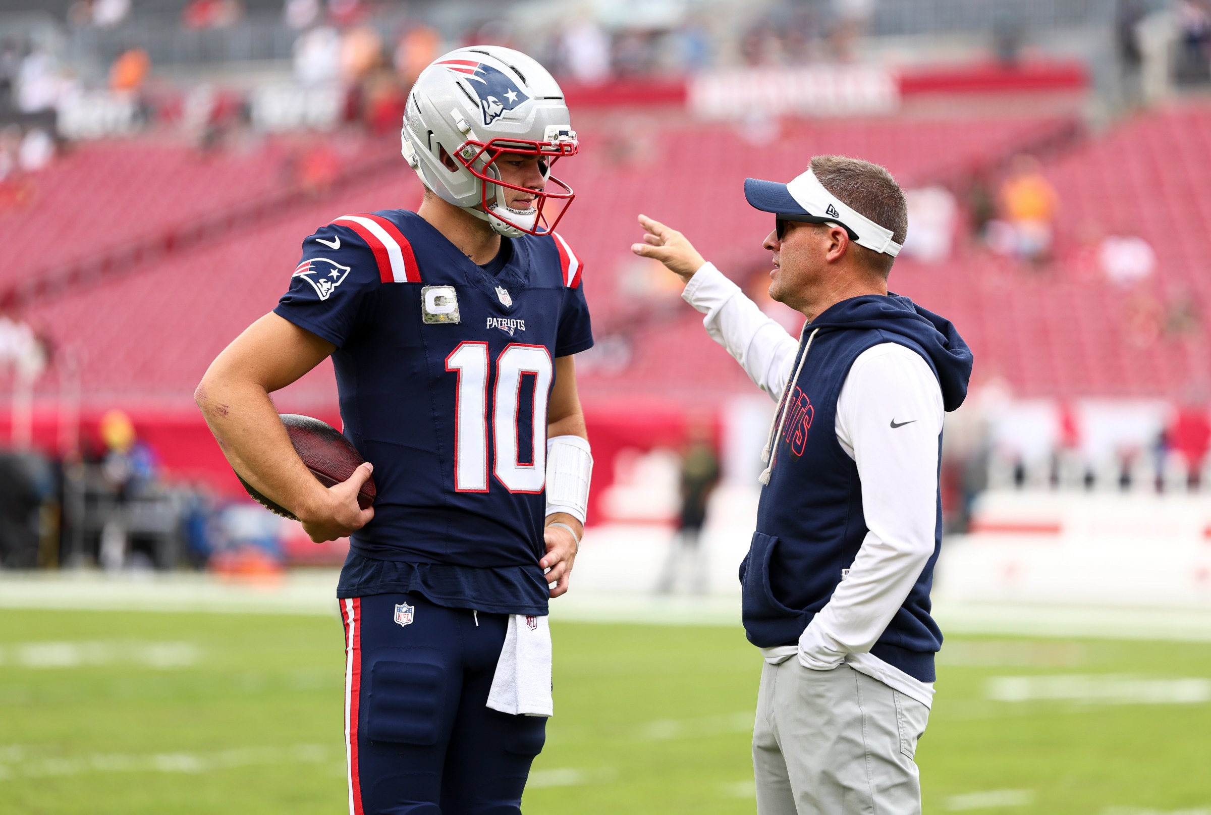 Patriots links 12/24/25: Drake Maye thriving under Josh Mcdaniels