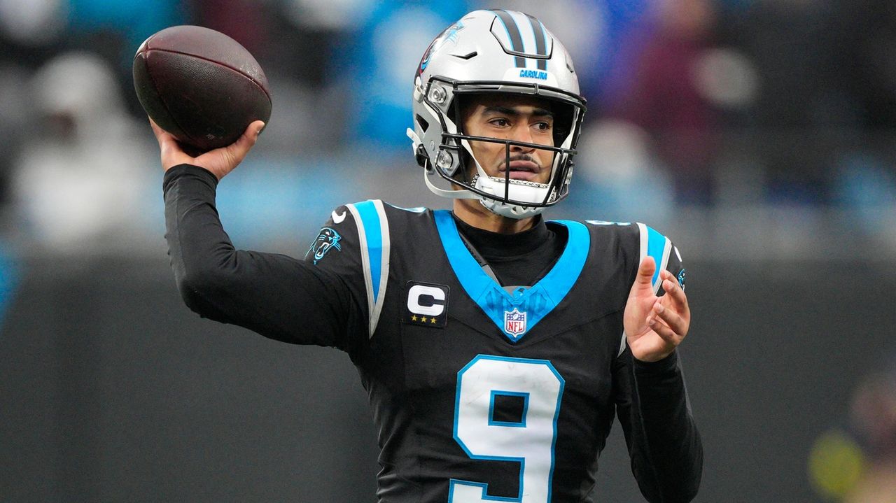 Panthers-Buccaneers face off for the NFC South title, though Carolina can still clinch with a loss