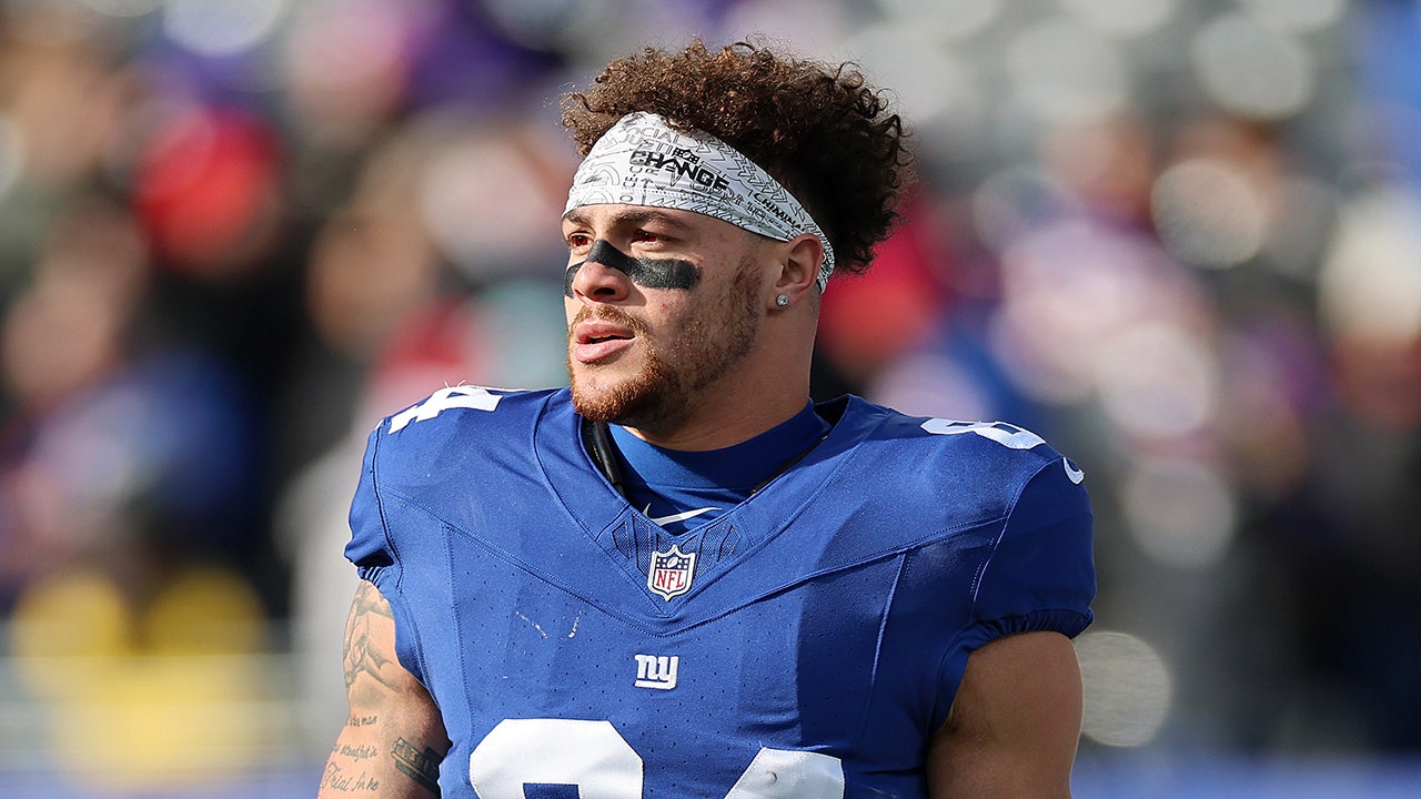 Giants tight end attends Knicks game despite being ruled out with illness