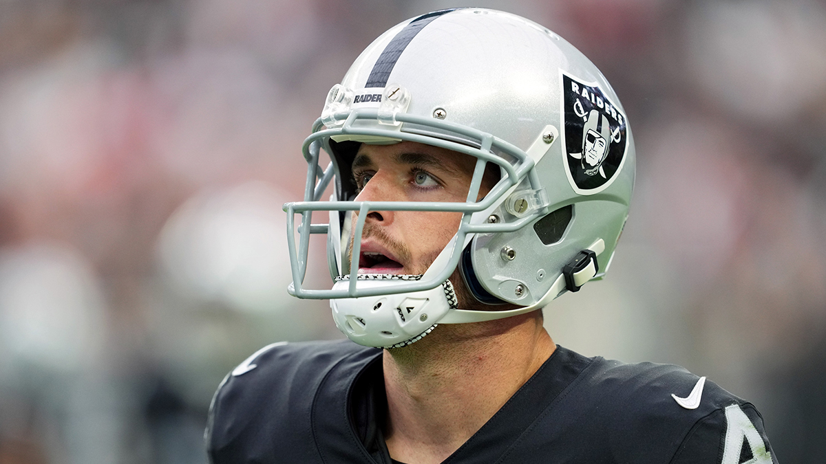 Derek Carr Makes Endorsement for Raiders' Head Coaching Job
