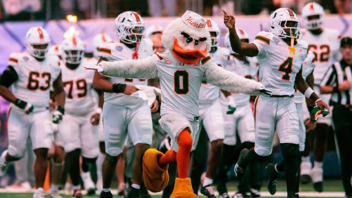 College Football Playoff expert picks: Predictions, odds for semifinal round bowl games