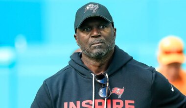 Buccaneers keeping Todd Bowles as head coach despite 2025 collapse