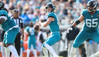 What uniforms are Jaguars wearing vs. Bills in AFC wild-card game?