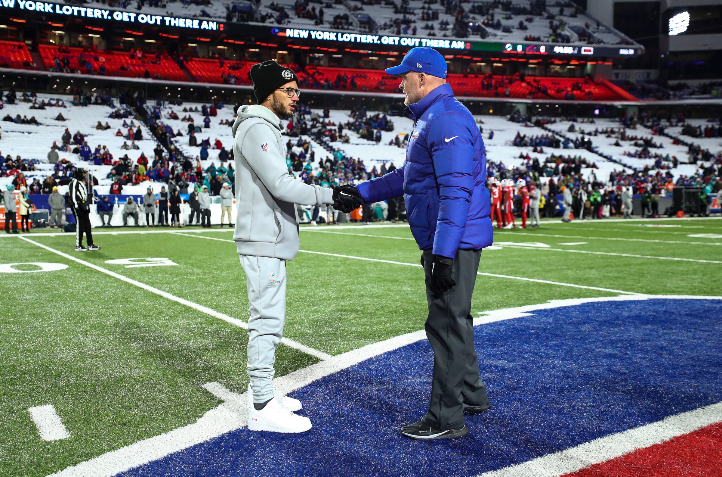 Saturday Dawg Chow (1/10): A busy start to the offseason