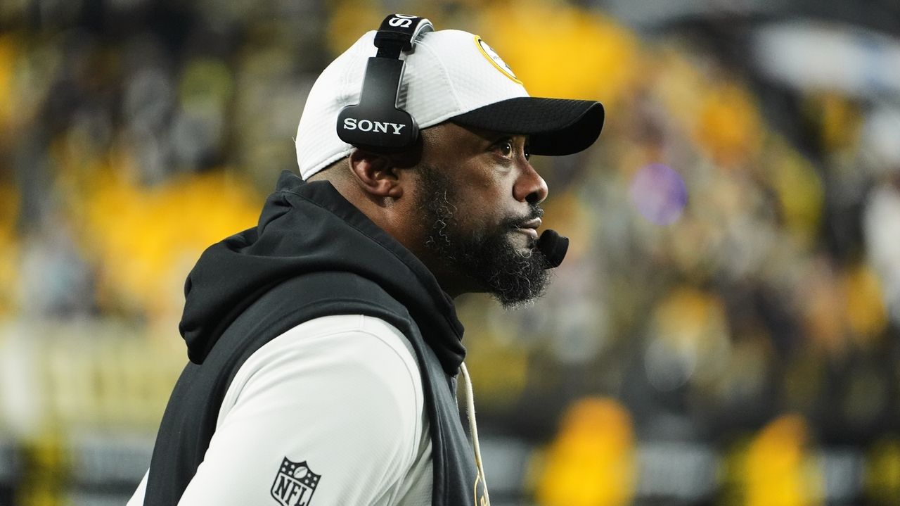 Mike Tomlin and the Steelers face familiar questions after their latest early playoff exit