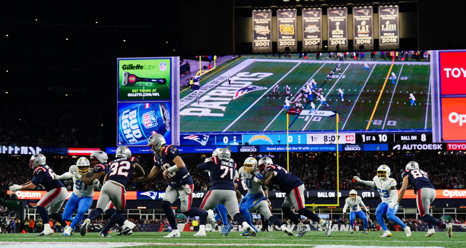 Best photos from the Chargers' 16-3 playoff loss to the Patriots