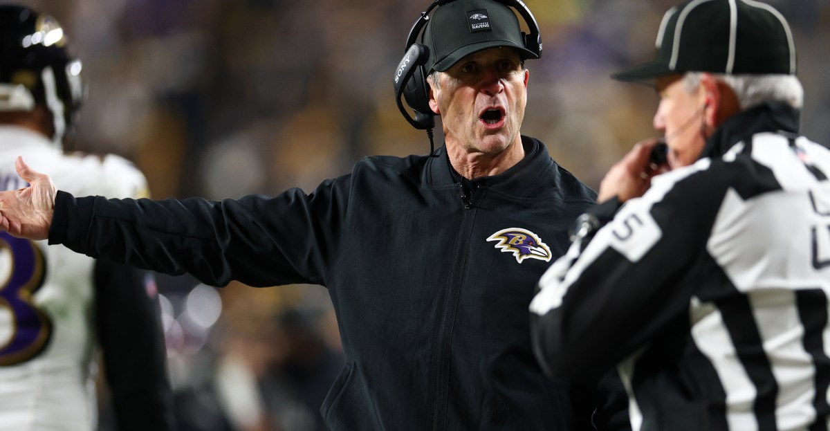 John Harbaugh to sign with the New York Giants