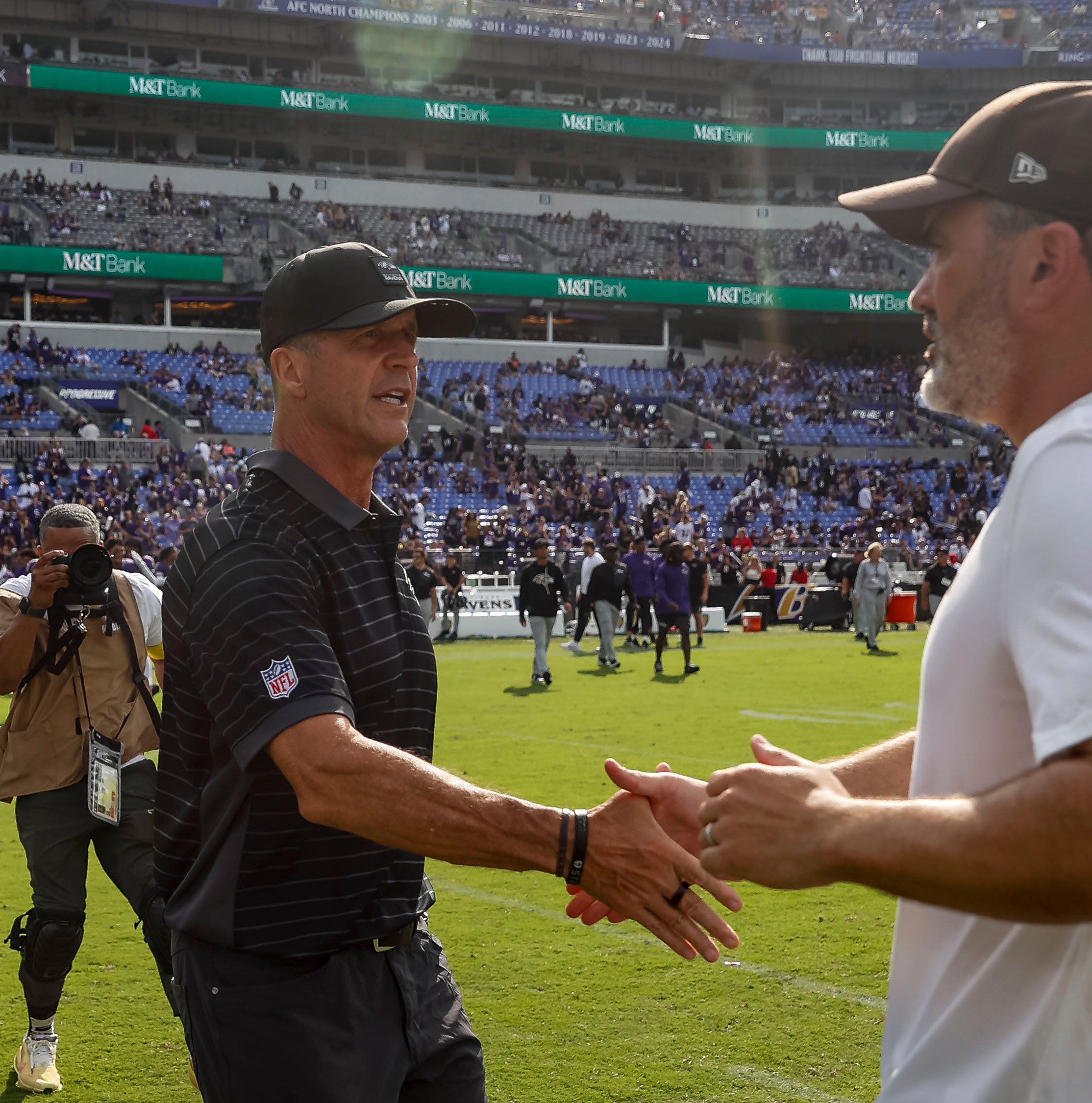 Daily Dawg Chow 1/12; Cleveland Browns’ HC search enters second week