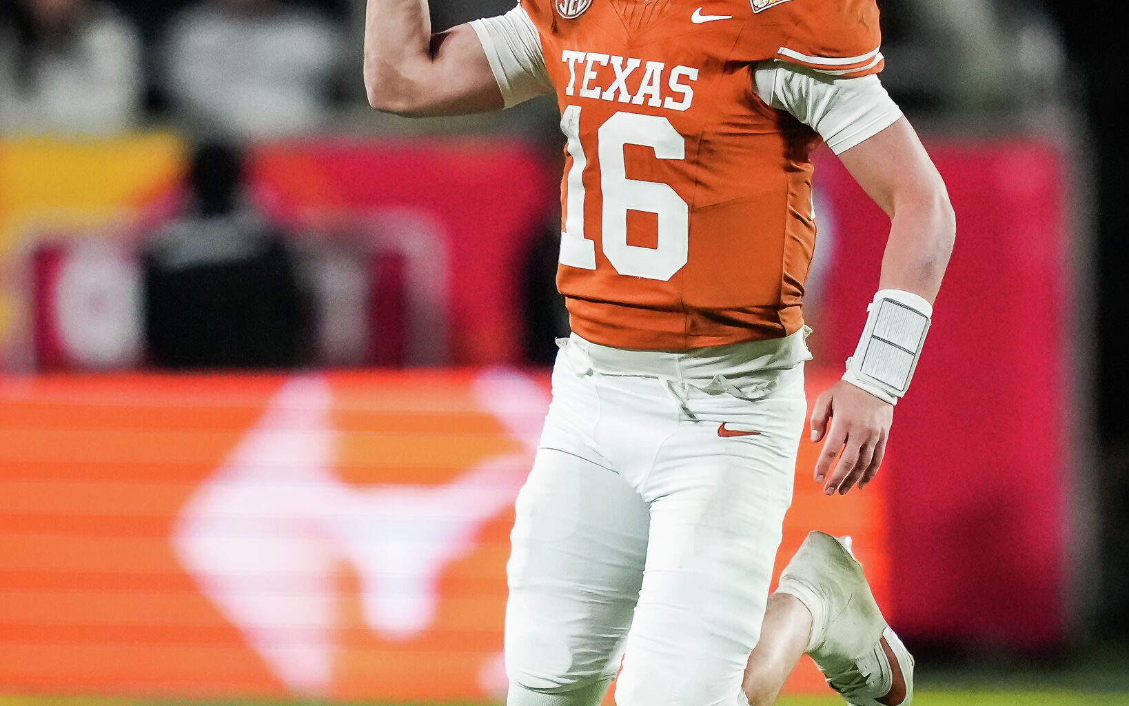 What OL adds mean for Arch Manning