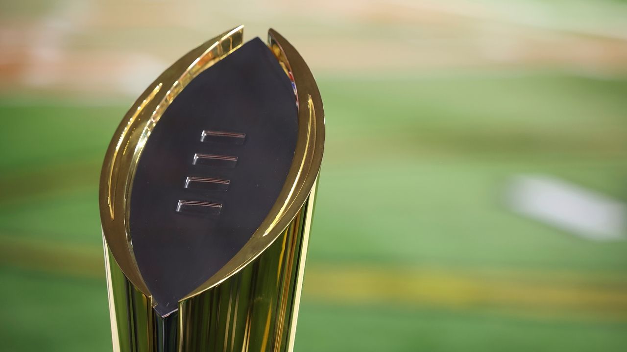 College football leaders debate playoff expansion ahead of Friday deadline from ESPN