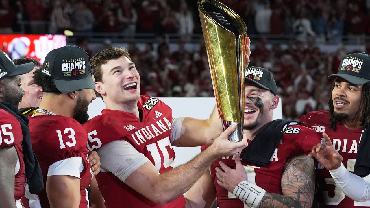 Indiana QB Fernando Mendoza officially declares for the NFL draft and could be the No. 1 pick