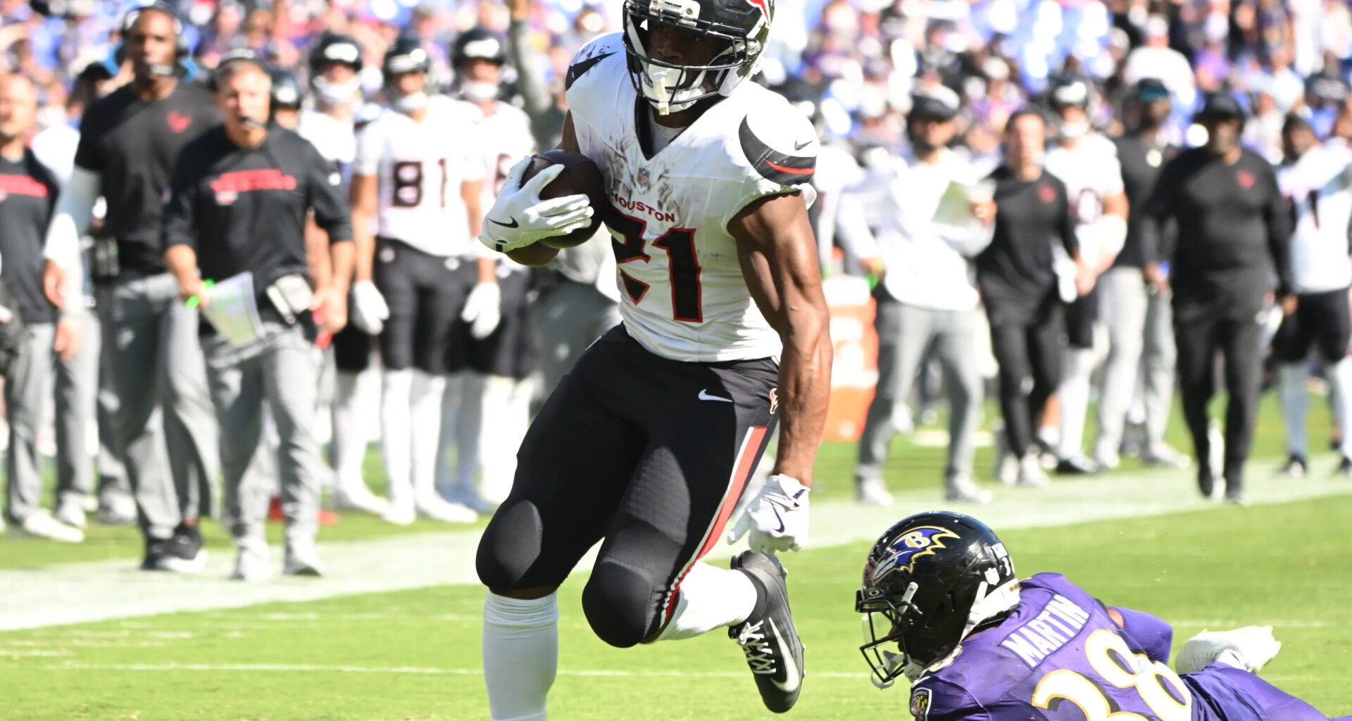 Will the Texans move off Pro Bowl RB Nick Chubb this offseason?