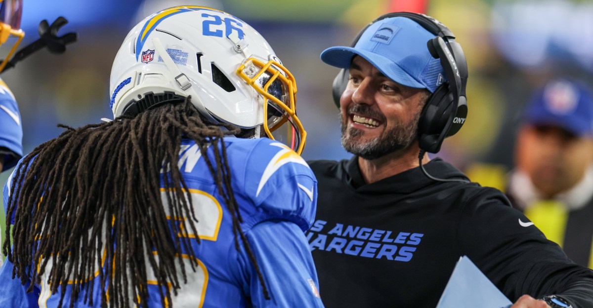 Current and former NFL players react to Ravens hiring Jesse Minter