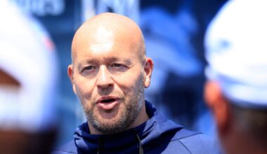 Titans request to interview Cowboys assistant for DC job, report says