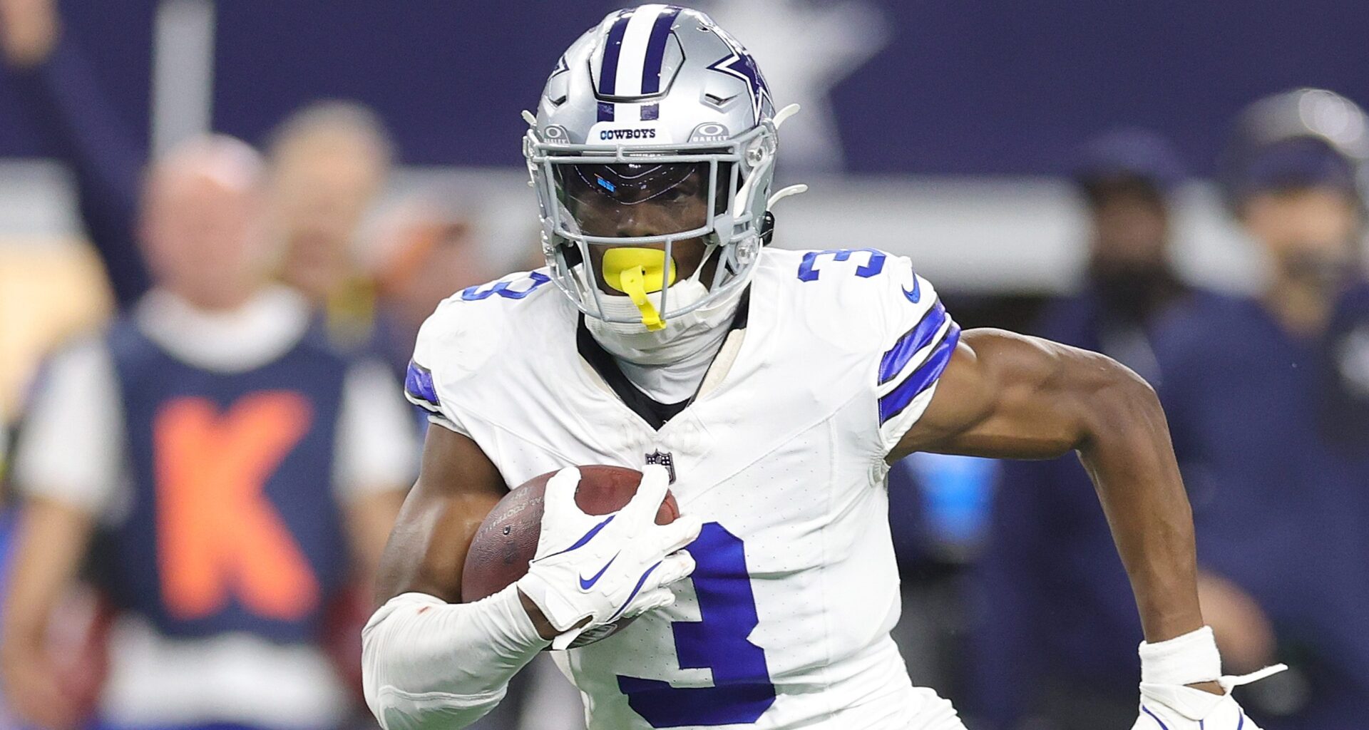 Patriots Trade Pitch Would Add $122 Million Breakout Playmaker