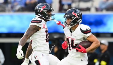 Houston Texans' 2025-26 NFL season ends after losing divisional playoff game against New England Patriots