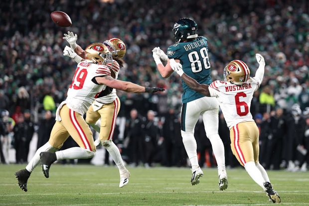 PHILADELPHIA, PENNSYLVANIA - JANUARY 11: Eric Kendricks #43 of the San Francisco 49ers breaks up a pass intended for Dallas Goedert #88 of the Philadelphia Eagles during the fourth quarter in the NFC Wild Card Playoff game at Lincoln Financial Field on January 11, 2026 in Philadelphia, Pennsylvania. (Photo by Elsa/Getty Images)